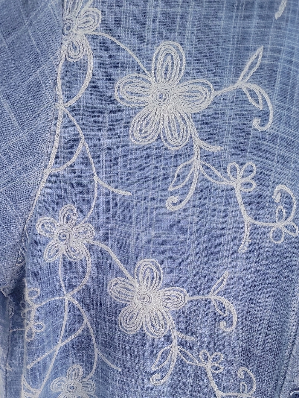 Blue Embroidered Floral Lightweight Cotton Roll Tab Sleeve Button-up Shirt - Picture 8 of 9